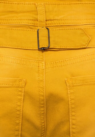 STREET ONE Regular Jeans in Yellow