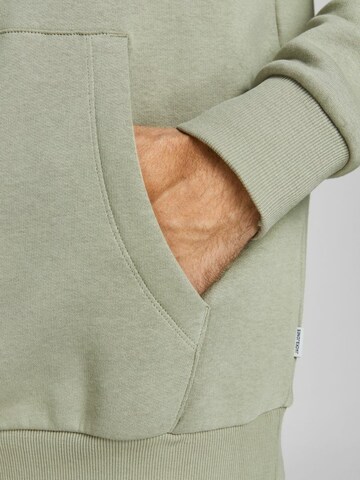 JACK & JONES Sweatshirt in Groen