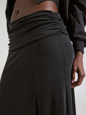 ABOUT YOU Skirt 'Juliette' in Black