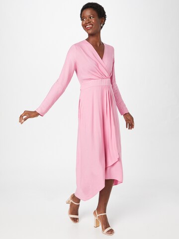 Closet London Cocktail Dress in Pink: front