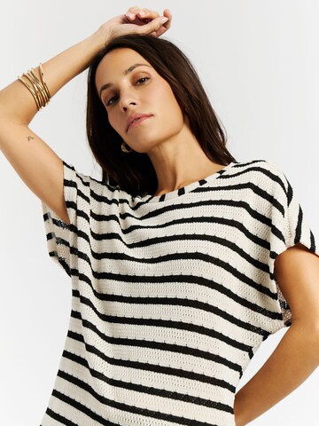 PROTEST Shirt 'PRTEster' in White