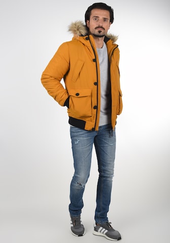 Giacca invernale 'Frio' di !Solid in arancione