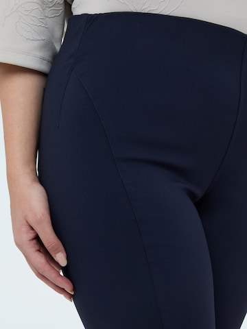 Fiorella Rubino Skinny Broek in Blauw