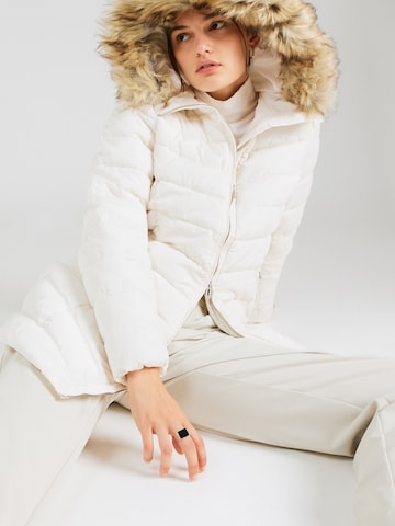 ONLY Zimní kabát – bílá