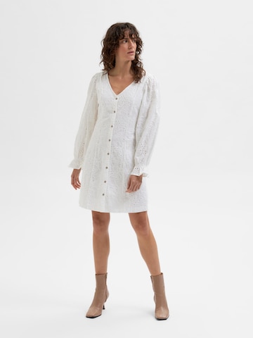 Robe 'Nally' SELECTED FEMME en blanc