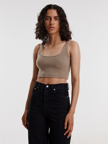 EDITED Knitted Top 'Viona' in Beige: front