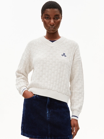 ARMEDANGELS Strickpullover CAARLAS STRUCTURE in Beige: Vorderseite