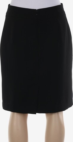 Banana Republic Skirt in XS in Black