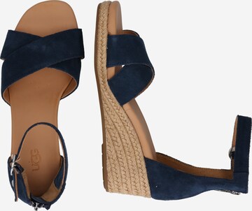 UGG - Sandália 'Eugenia' em azul