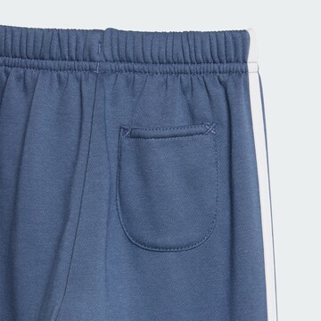 ADIDAS SPORTSWEAR Trainingsanzug 'Bagde Of Sport' in Blau