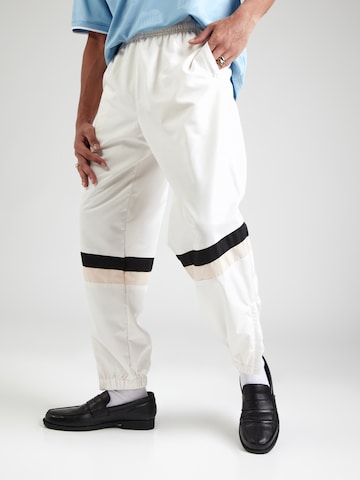 Carlo Colucci - Loosefit Pantalón en blanco: frente