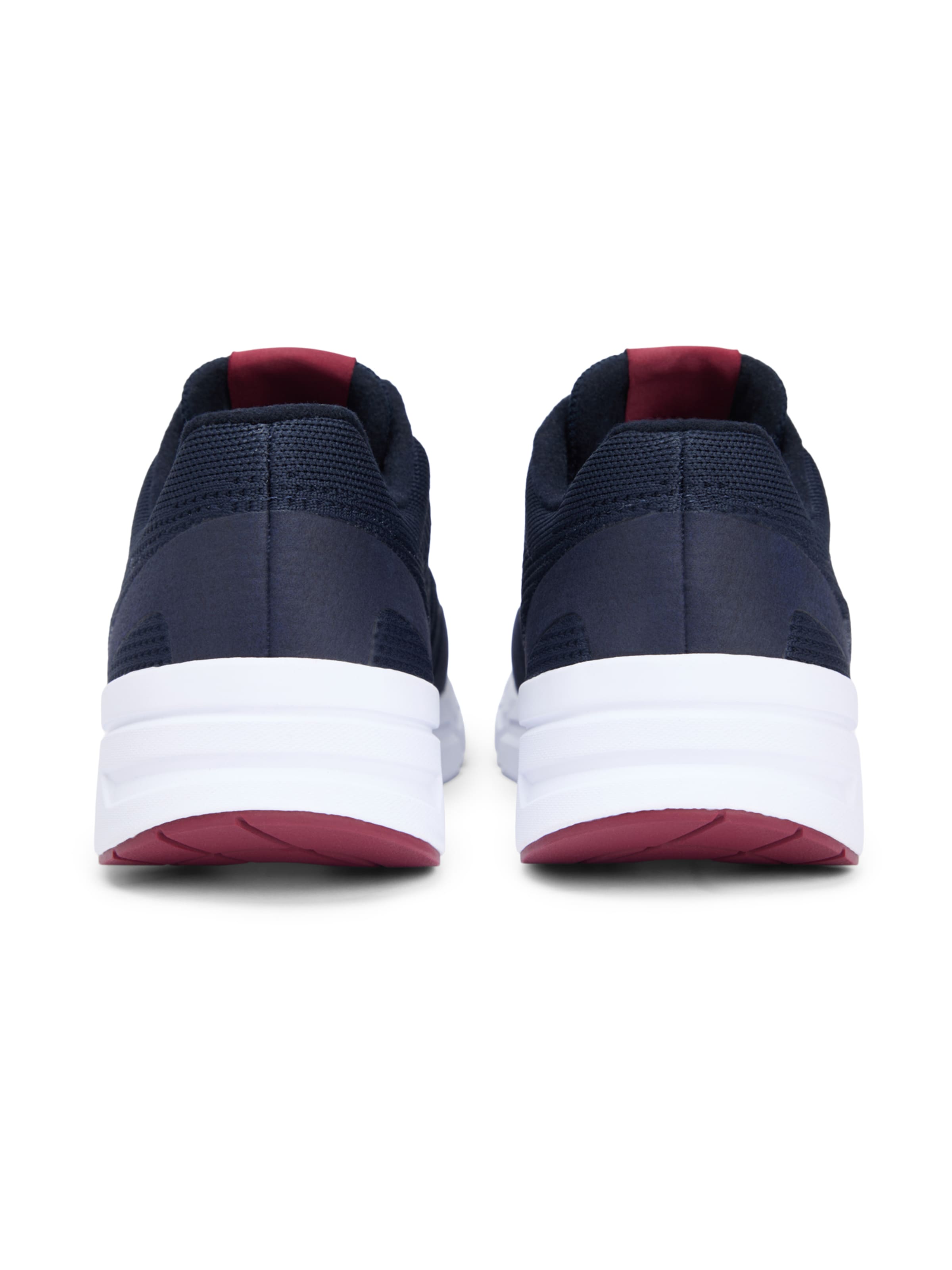 TOMMY HILFIGER Sneaker in Blau