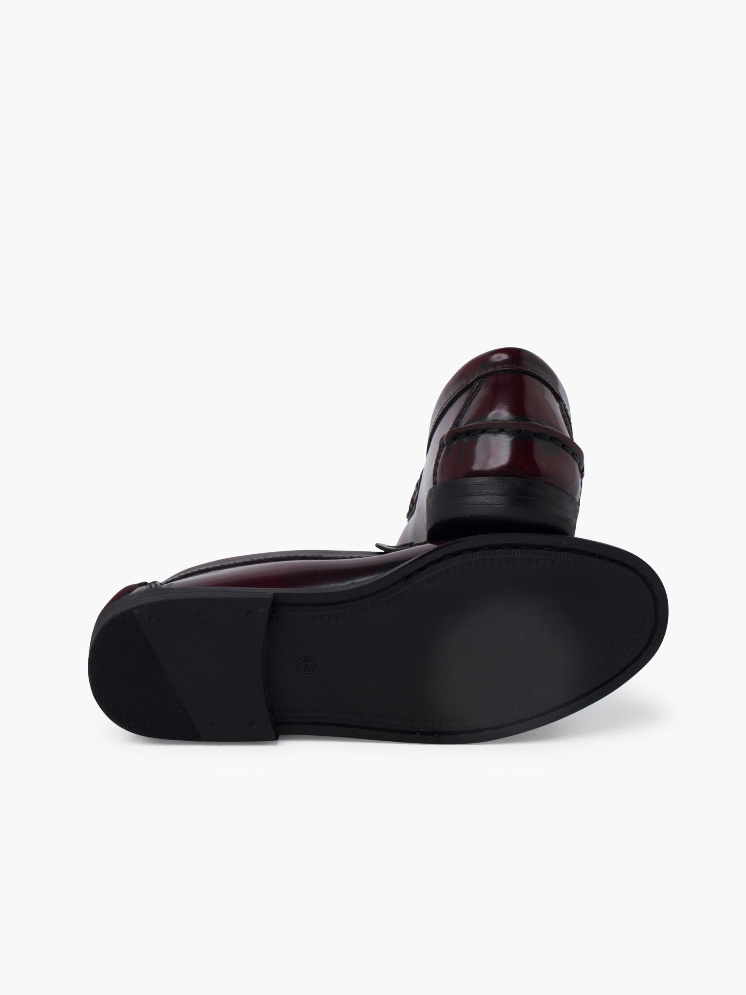 Scarpa bassa di Pisamonas in rosso
