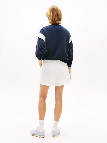 Tommy Jeans Ohlapna forma Hlače | bela barva