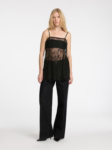 SELECTED Top in Schwarz