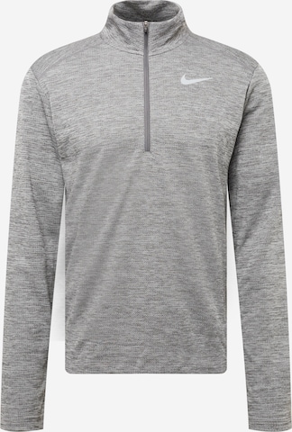 NIKE - Camiseta funcional 'Pacer' en gris: frente