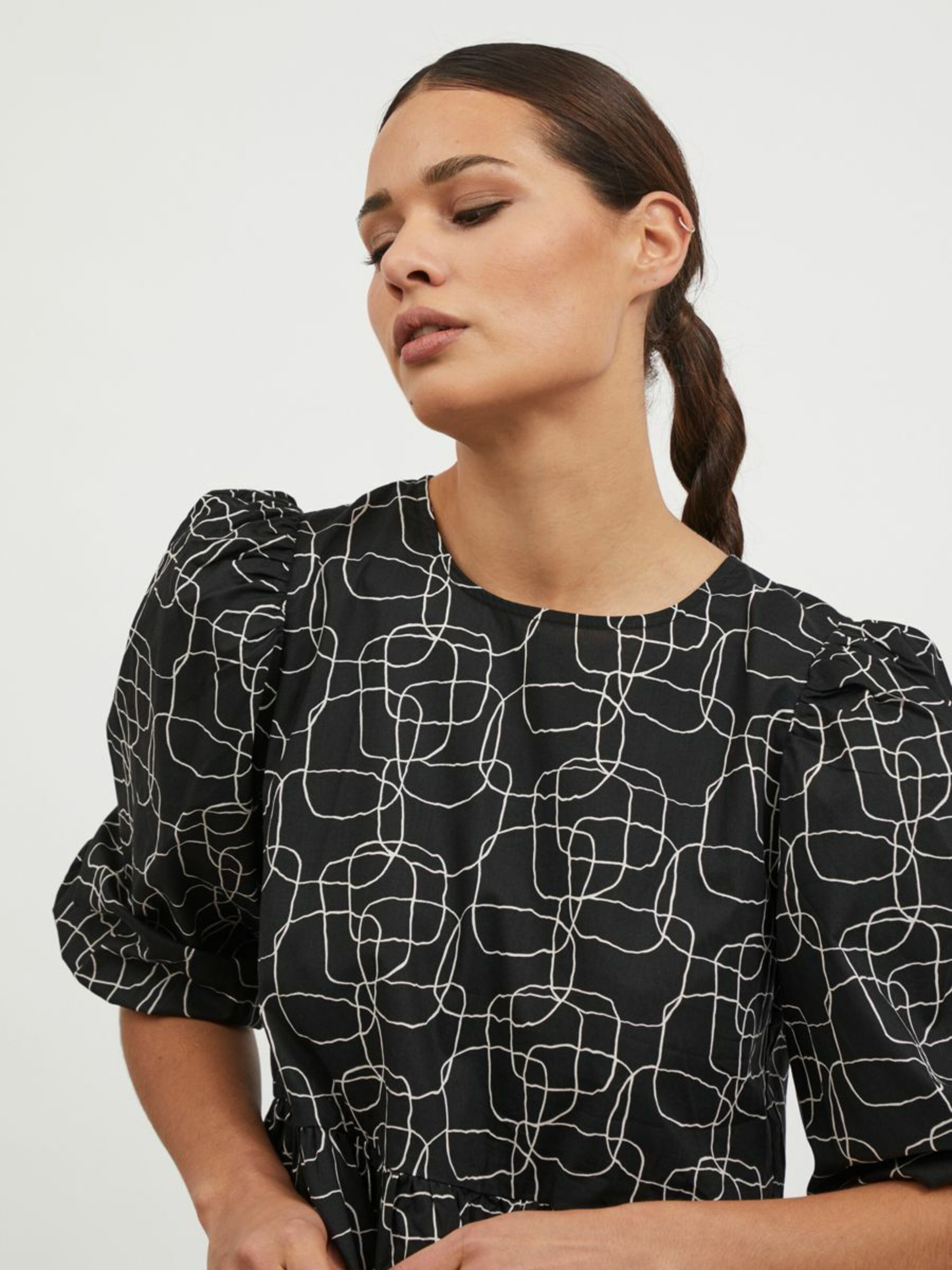 Frauen Große Größen VILA Kleid in Schwarz - OA12959 Frauen Große Größen VILA Kleid in Schwarz - OA12959