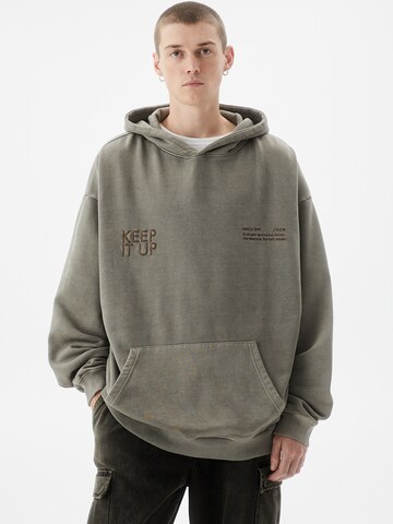 Felpa di Pull&Bear in grigio: frontale