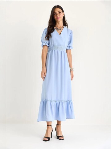 Bianco Lucci Jurk in Blauw: voorkant
