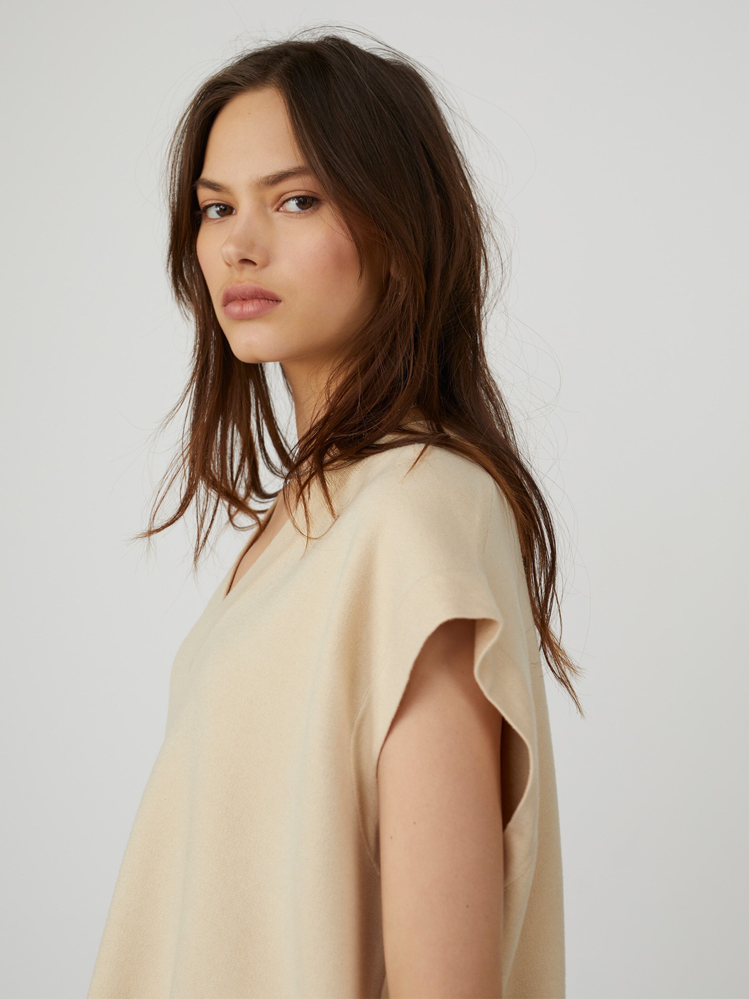 Frauen Shirts & Tops LeGer by Lena Gercke Shirts 'Drew' in Beige - FQ54199 Frauen Shirts & Tops LeGer by Lena Gercke Shirts 'Drew' in Beige - FQ54199