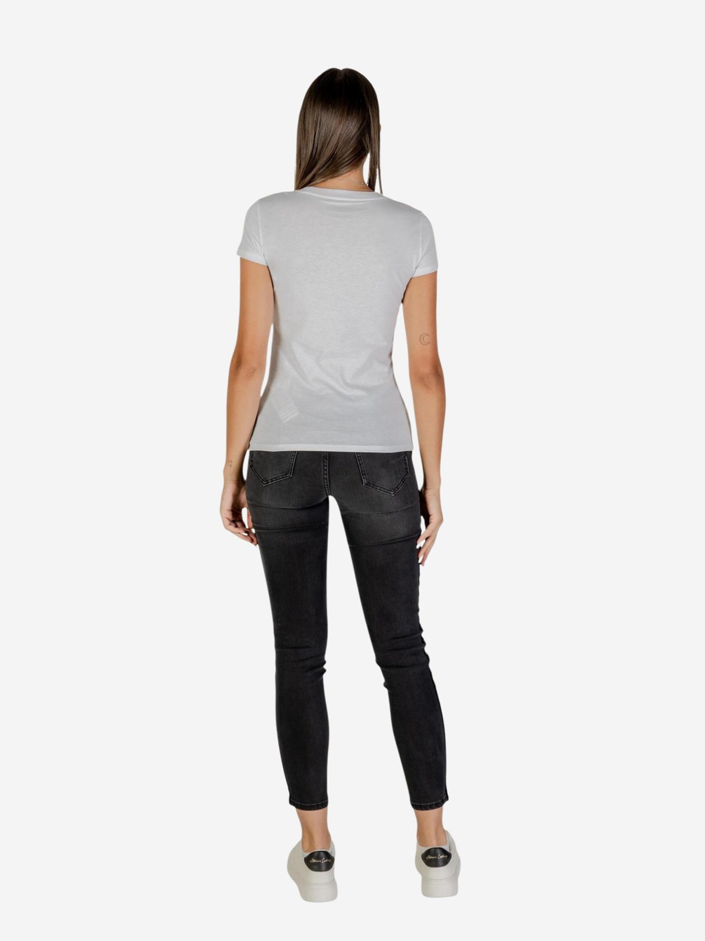 Maglietta 'XW001457 AF10356' di ARMANI EXCHANGE in bianco