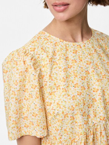Robe 'PCFrona' PIECES en blanc