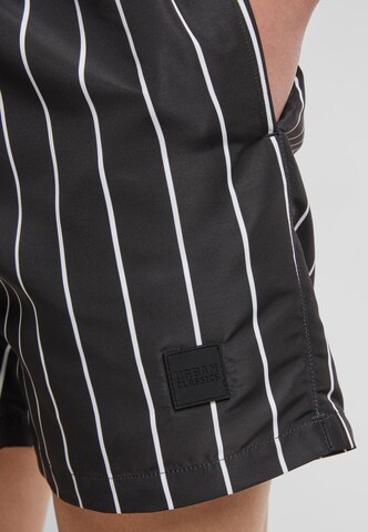 Urban Classics Szorty kąpielowe w kolorze czarny