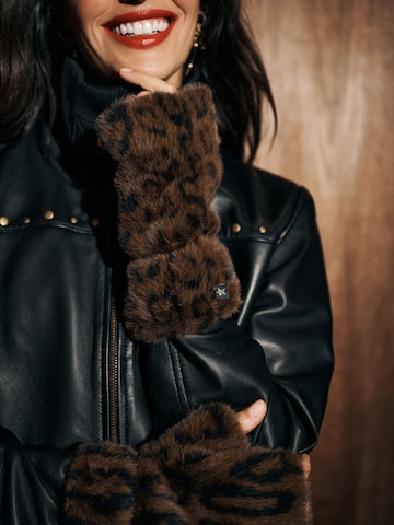 Guanti con dita corte di Rockett St George in marrone