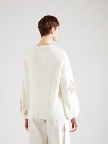 Hailys Sweater 'Fl44ower' in White