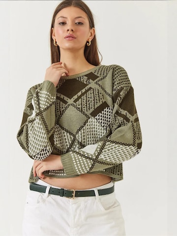 Bianco Lucci - Pullover em verde: frente