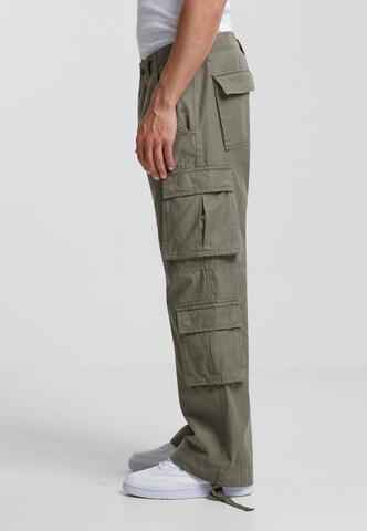 Loosefit Pantaloni cargo di Urban Classics in verde