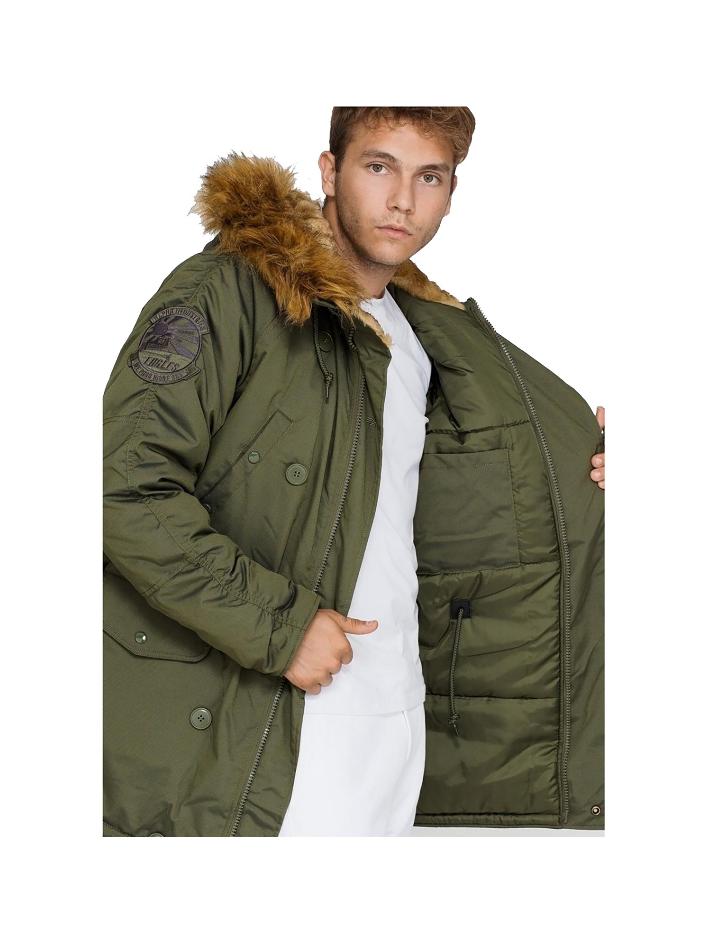 ALPHA INDUSTRIES Winter Jacket 'Explorer' in Green