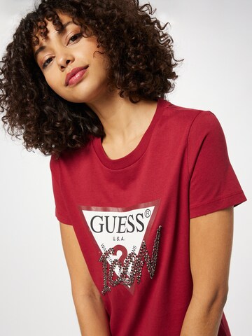 GUESS T-Shirt in Rot