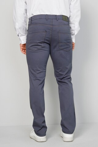 Boston Park Regular Jeans in Blau