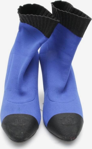 CHANEL Dress Boots in 39 in Blue