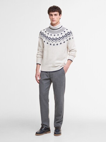 Barbour Trui 'Hewton' in Wit