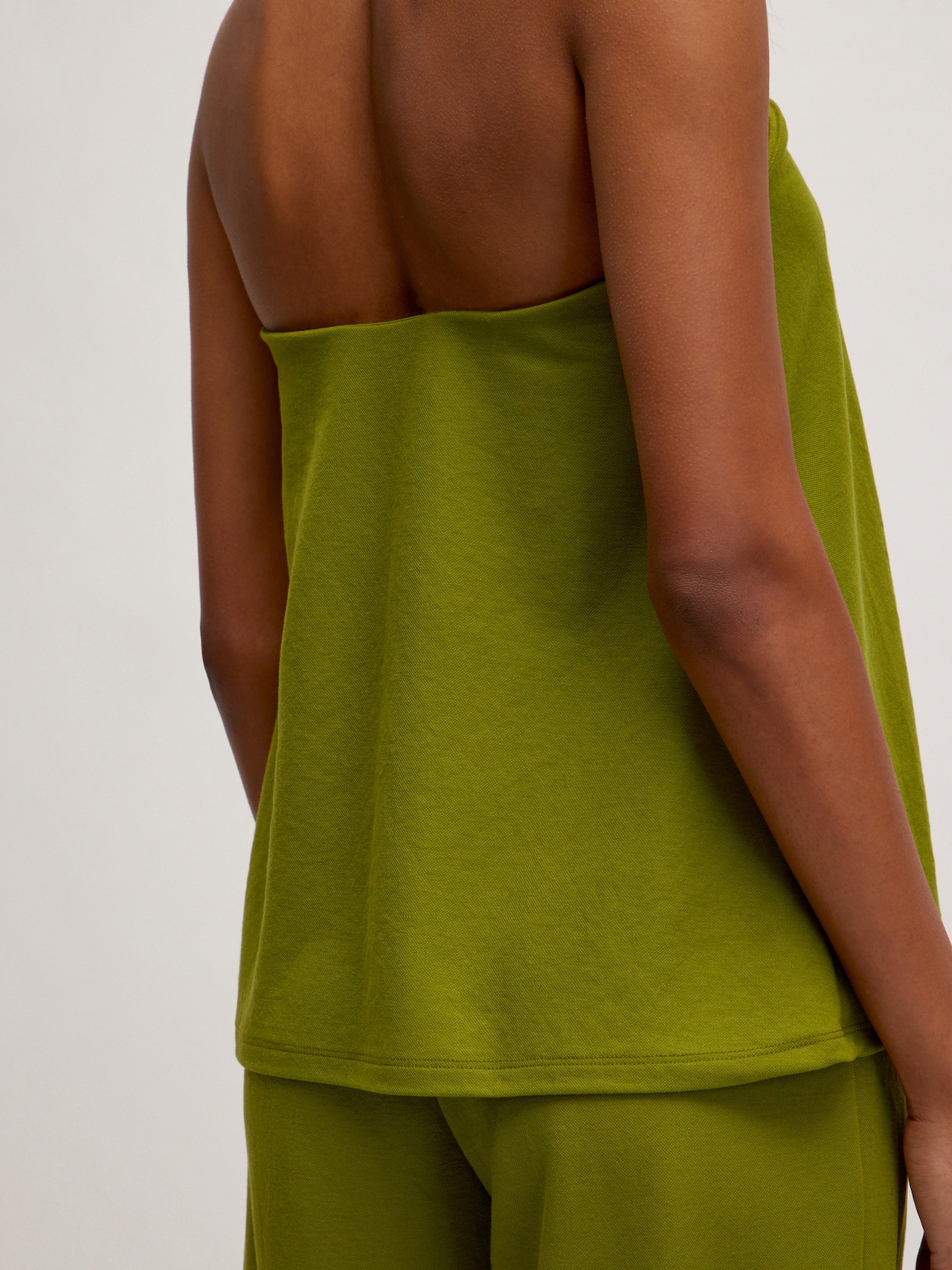 EDITED Top 'Simea' verde