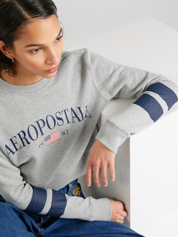 AÉROPOSTALE - Sweatshirt 'USA' em cinzento