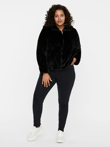 Vero Moda Curve Übergangsjacke in Schwarz