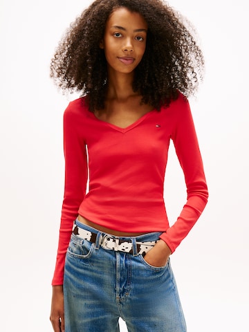T-shirt 'ESSENTIAL' Tommy Jeans en rouge : devant