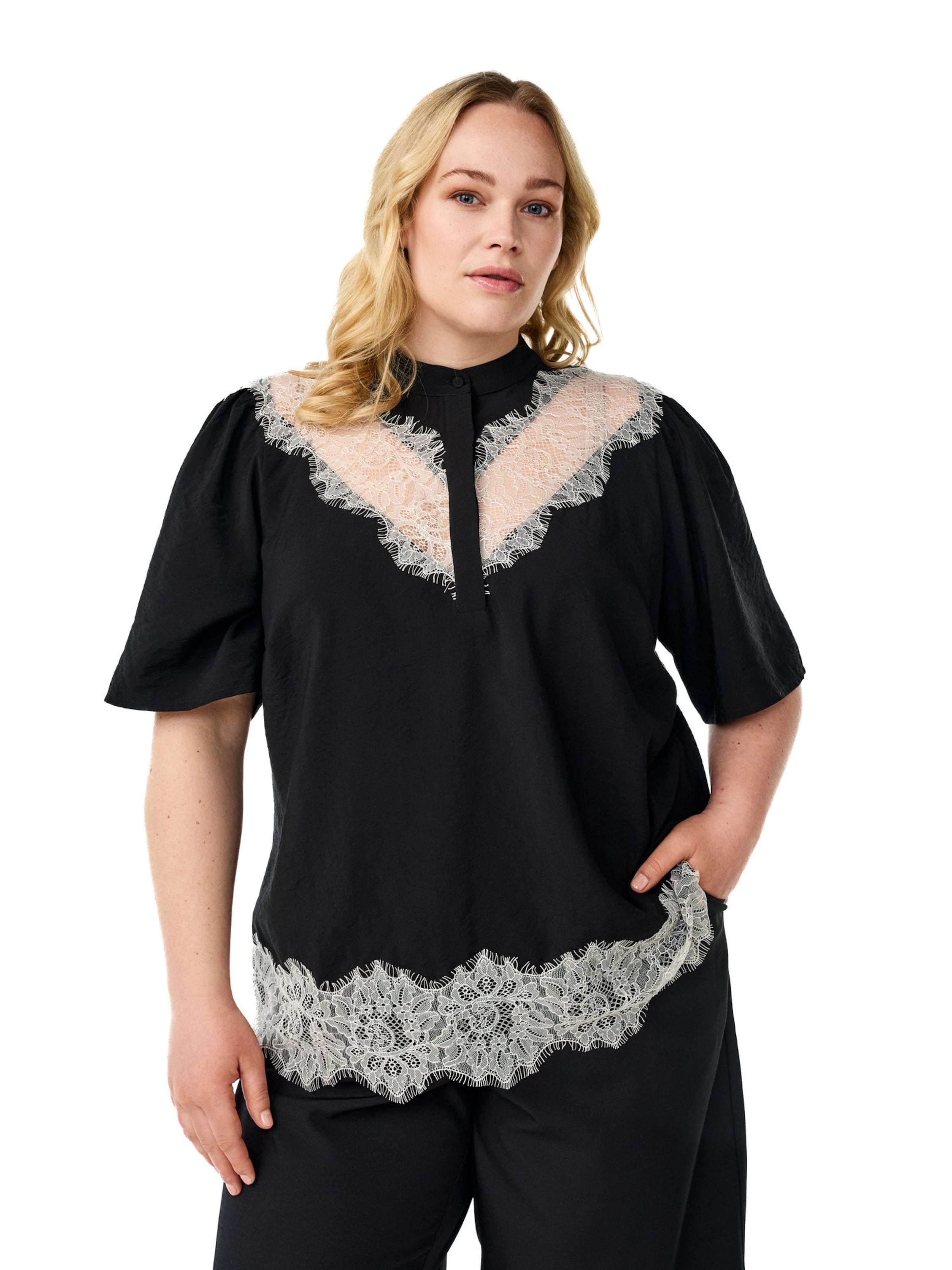 Zizzi - Blusa 'Mclaru' em preto