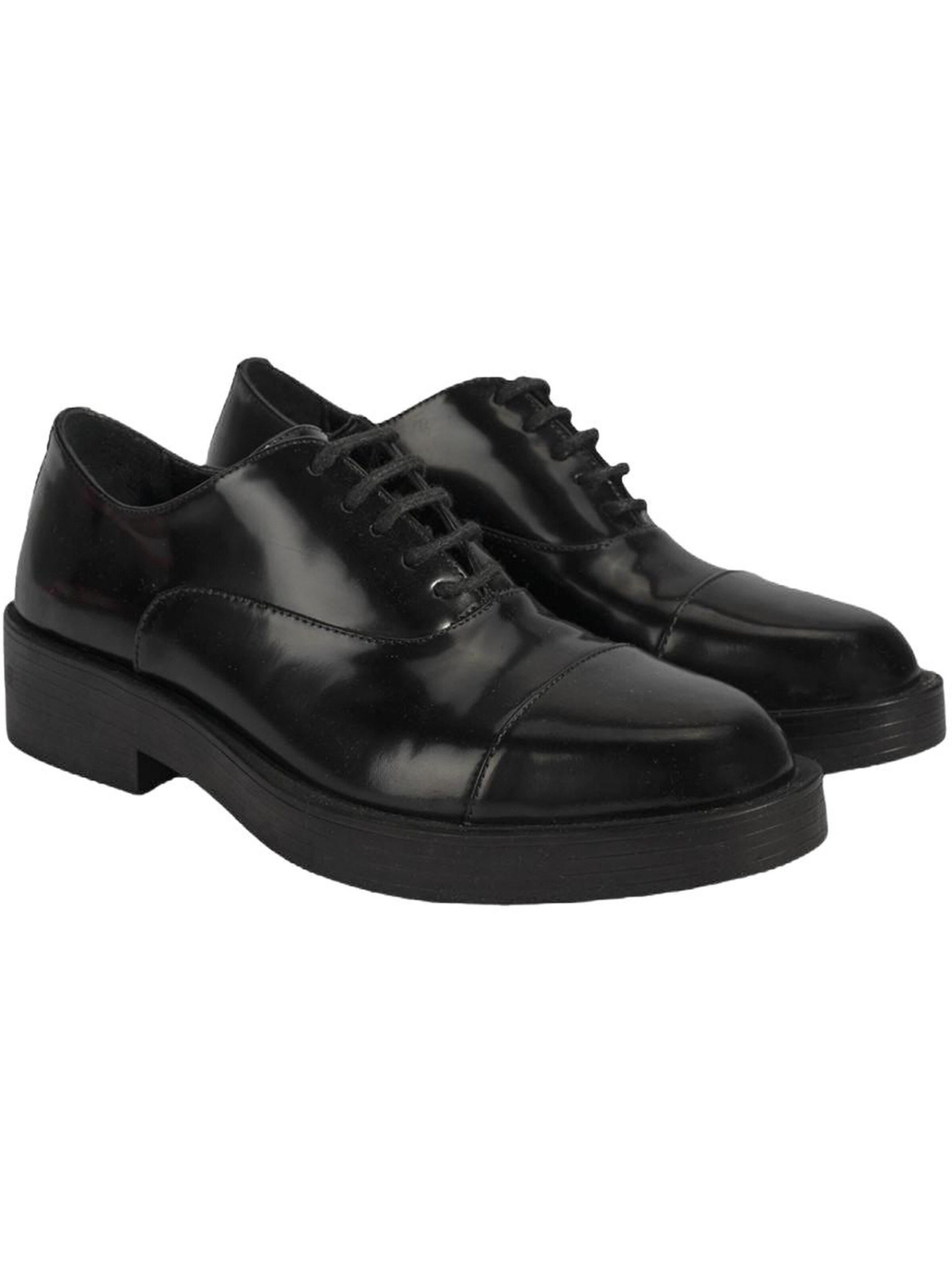 Desa Classic Flats in Black
