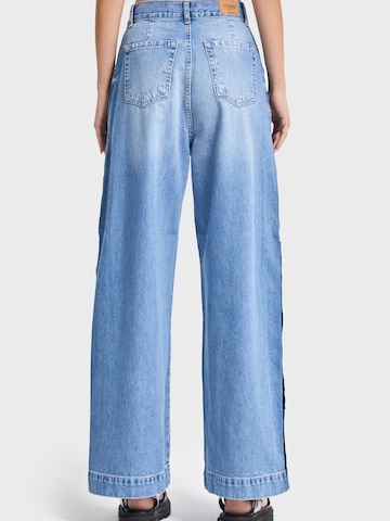 IT'S BASIC Loosefit Jeans 'Relaxed High Rise Jeans' in Blauw