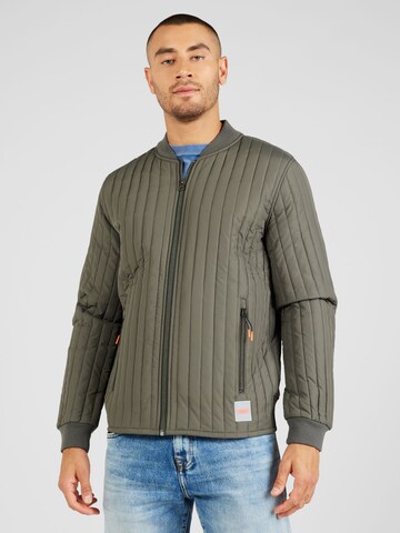 Lindbergh Between-Season Jacket in Green: front