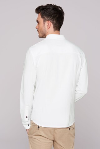 CMPD Slim Fit Langarmhemd aus strukturiertem Jersey in Weiß