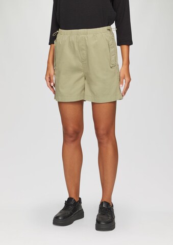 QS Regular Broek in Groen: voorkant