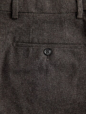 Regular Pantalon à plis Next en marron