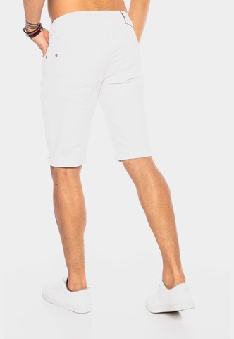 Redbridge Regular Jeans-Shorts 'Lexington' in Weiß
