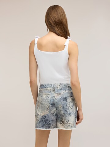MOTIVI Top in White