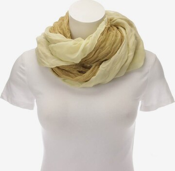 Max Mara Scarf & Wrap in One size in Yellow: front